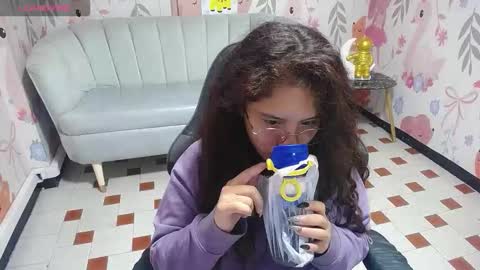 velvet_moon_v online show from February 2026 01:16:01 PM