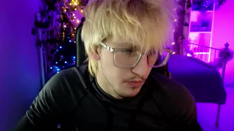 velvetbite online show from January 2026 10:18:02 AM