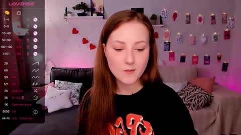 Mia online show from March 2026 08:53:02 AM