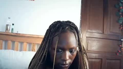 Snapshot of velvetdesiree chatting on May 2026 12:54:02 PM velvetdesiree online show from May 2026 12:54:02 PM