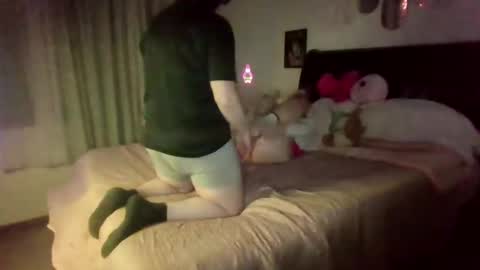 Kitty online show from February 2026 03:33:01 AM