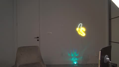 VelvetTGirl online show from April 2026 06:39:01 PM