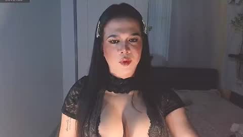 Snapshot of velvettransx chatting on June 2026 11:52:01 AM Vel online show from June 2026 11:52:01 AM