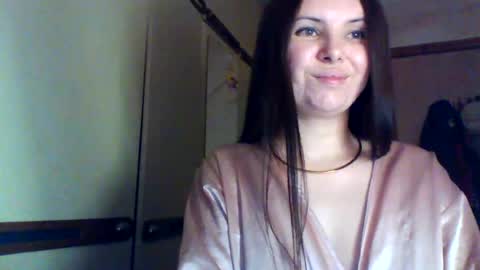 Snapshot of vendi_rassell8855 chatting on July 2026 12:07:01 AM vendi rassell8855 online show from July 2026 12:07:01 AM
