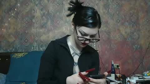 Snapshot of venera_goddess chatting on November 2025 12:20:01 PM Naly online show from November 2025 12:20:01 PM