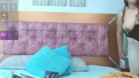 Snapshot of vennuss_89 chatting on January 2025 02:58:01 PM venus online show from January 2025 02:58:01 PM