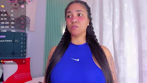 Snapshot of venus_0110 chatting on February 2026 08:24:01 PM Venus Veracruz online show from February 2026 08:24:01 PM