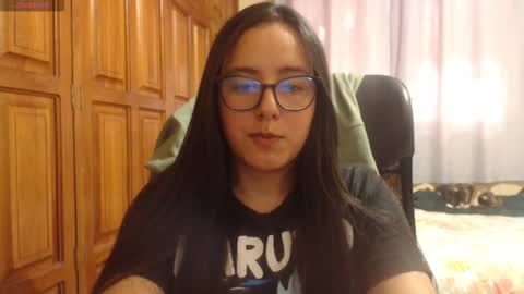 Snapshot of venus_cat_ chatting on December 2025 08:47:02 PM Venus online show from December 2025 08:47:02 PM