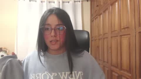 Snapshot of venus_cat_ chatting on July 2026 03:32:01 AM Venus online show from July 2026 03:32:01 AM