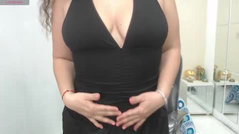 Venus Cortez  online show from October 2025 06:16:01 PM