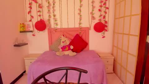 Snapshot of venus_latin_01 chatting on December 2025 07:53:01 PM Mary online show from December 2025 07:53:01 PM