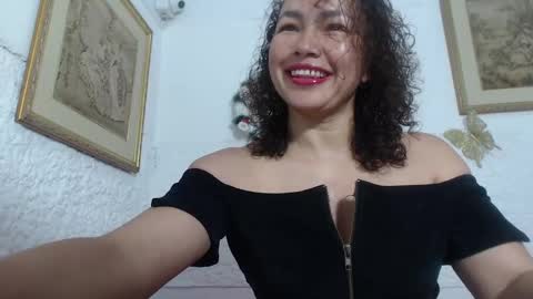 venus_lov online show from November 2025 10:25:01 AM