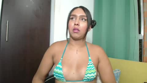 Luisa online show from January 2025 08:20:02 AM