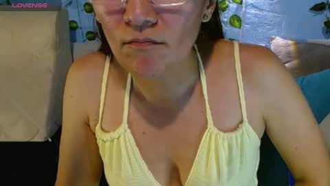 Snapshot of venus_swet chatting on May 2026 12:41:01 AM Catalina online show from May 2026 12:41:01 AM