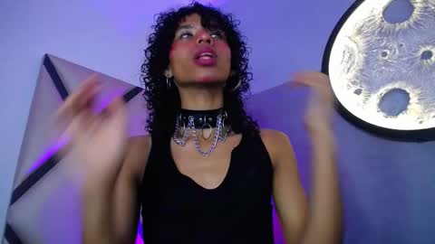 venuss_03 online show from January 2026 03:21:01 AM