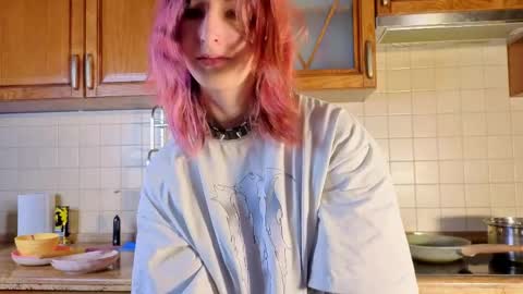 Snapshot of veolatownson chatting on May 2026 08:05:02 PM Erica online show from May 2026 08:05:02 PM