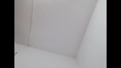 Snapshot of vera_elle chatting on September 2025 12:25:02 AM Vera online show from September 2025 12:25:02 AM