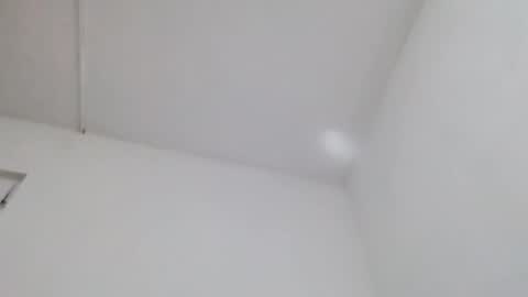 Snapshot of vera_elle chatting on October 2025 04:28:01 PM Vera online show from October 2025 04:28:01 PM