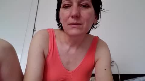 Snapshot of vera_elle chatting on November 2025 11:21:02 AM Vera online show from November 2025 11:21:02 AM