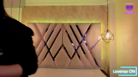 Snapshot of verabest chatting on February 2025 11:31:02 AM Domelipa online show from February 2025 11:31:02 AM