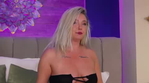 VeraNoires online show from August 2026 05:31:01 AM