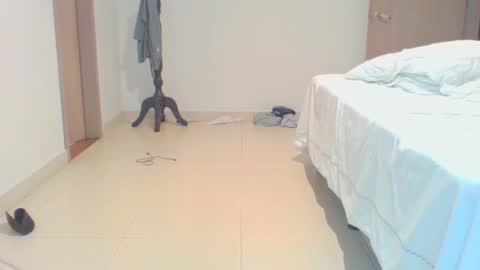 Snapshot of vergagolosa22 chatting on January 2025 03:17:02 AM vergagolosa22 online show from January 2025 03:17:02 AM