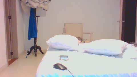 Snapshot of vergagolosa22 chatting on February 2025 05:09:02 AM vergagolosa22 online show from February 2025 05:09:02 AM