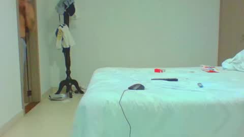 Snapshot of vergagolosa22 chatting on March 2025 02:15:01 AM vergagolosa22 online show from March 2025 02:15:01 AM