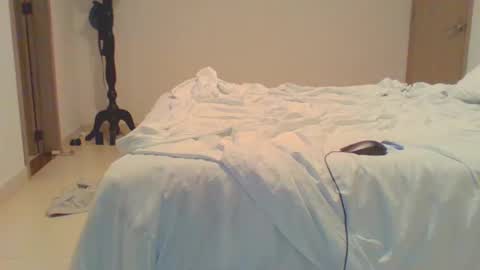 Snapshot of vergagolosa22 chatting on March 2025 06:16:01 AM vergagolosa22 online show from March 2025 06:16:01 AM