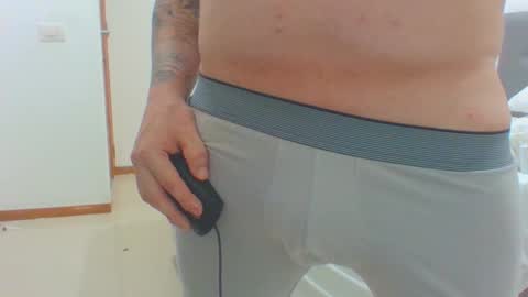 Snapshot of vergagolosa22 chatting on October 2025 04:42:01 AM vergagolosa22 online show from October 2025 04:42:01 AM