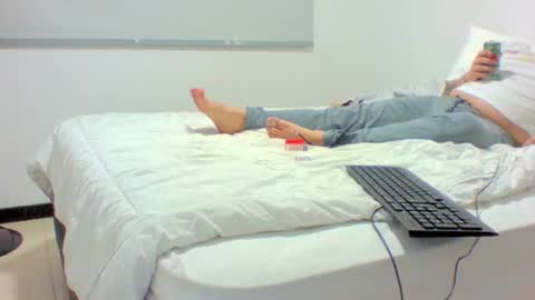 Snapshot of vergagolosa22 chatting on August 2026 07:07:02 AM vergagolosa22 online show from August 2026 07:07:02 AM