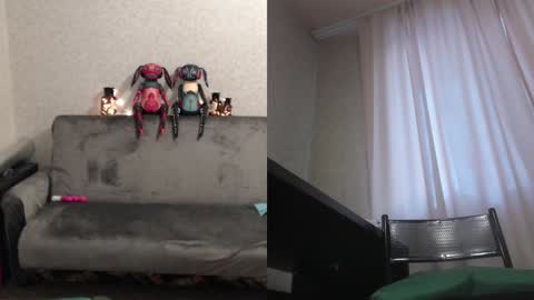 Snapshot of vermilionthorn chatting on February 2025 02:04:01 PM Sandra online show from February 2025 02:04:01 PM