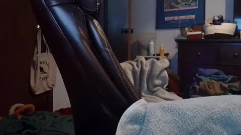 Snapshot of vermontguy76 chatting on March 2025 01:37:01 PM vermontguy76 online show from March 2025 01:37:01 PM