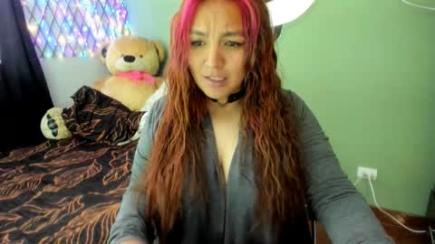  karolina online show from April 2026 03:31:02 PM