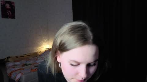 Veronica online show from April 2026 08:00:02 PM