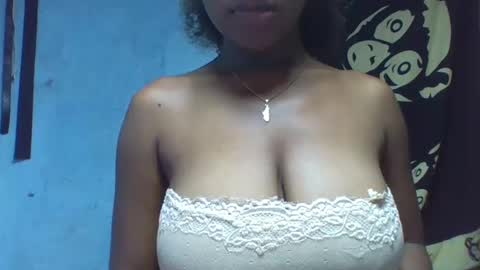 Snapshot of verolla31 chatting on January 2025 03:15:01 PM verolla31 online show from January 2025 03:15:01 PM