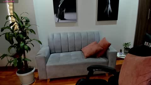 Catalina online show from January 2025 03:13:02 PM