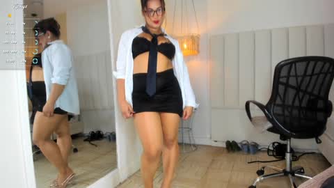 Snapshot of veronica_b07 chatting on January 2025 03:02:01 PM Veronica3 online show from January 2025 03:02:01 PM