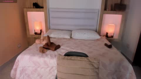 Johovanna online show from September 2025 11:46:02 AM