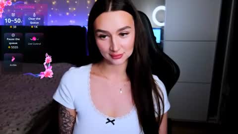 Snapshot of veronica_larsson chatting on July 2026 08:22:01 PM Veronica online show from July 2026 08:22:01 PM