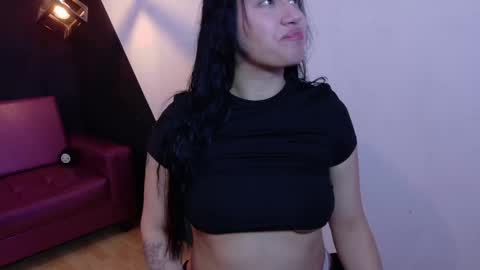   online show from December 2025 12:23:02 PM