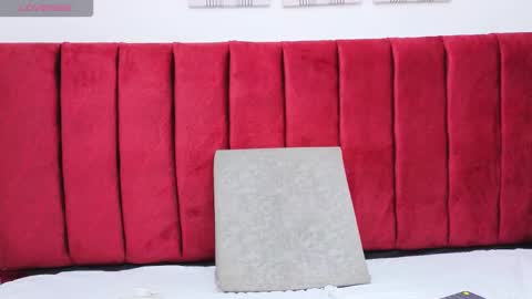 Snapshot of veronica_mae chatting on September 2025 04:12:02 AM VERONICA online show from September 2025 04:12:02 AM