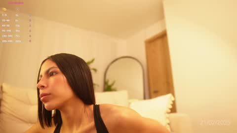 Snapshot of veronica_mendez1 chatting on February 2025 11:22:01 AM Veronica online show from February 2025 11:22:01 AM