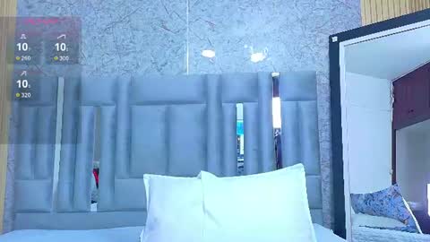 Snapshot of veronica_roose chatting on June 2026 12:42:01 PM Veronica online show from June 2026 12:42:01 PM