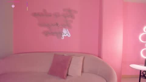 Snapshot of veronicablue1 chatting on March 2026 06:37:01 AM Vero online show from March 2026 06:37:01 AM