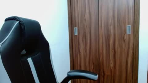 Veronica Clark online show from December 2024 11:28:02 PM