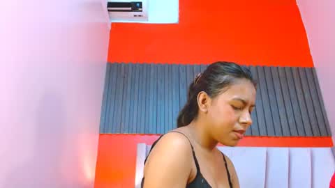 Veronica Robles online show from July 2026 06:43:02 PM