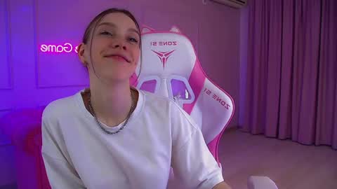 Veronica online show from May 2026 07:09:01 PM