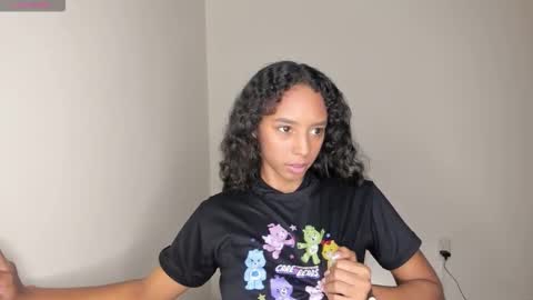 Snapshot of veronicawilson chatting on December 2025 04:55:01 AM Veronica online show from December 2025 04:55:01 AM