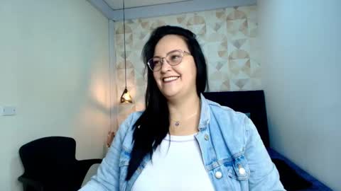 Snapshot of veroniicabbw chatting on October 2025 12:08:02 PM veroniicabbw online show from October 2025 12:08:02 PM